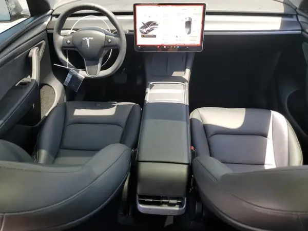 7SAYGDEE0RA288420 2024 TESLA MODEL Y - Image 8