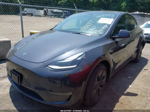 7SAYGDEE0RA301487 2024 TESLA MODEL Y - Image 2