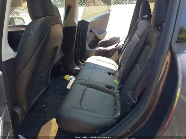 7SAYGDEE0RA301487 2024 TESLA MODEL Y - Image 8