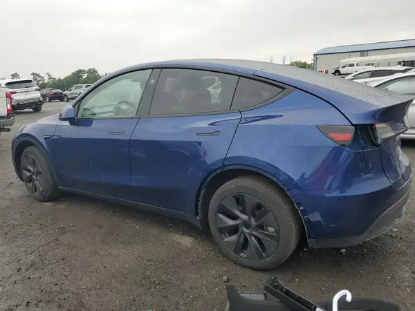 7SAYGDEE0RA321450 2024 TESLA MODEL Y - Image 2