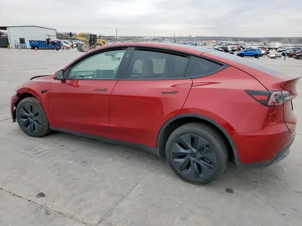 7SAYGDEE0RA321738 2024 TESLA MODEL Y - Image 2