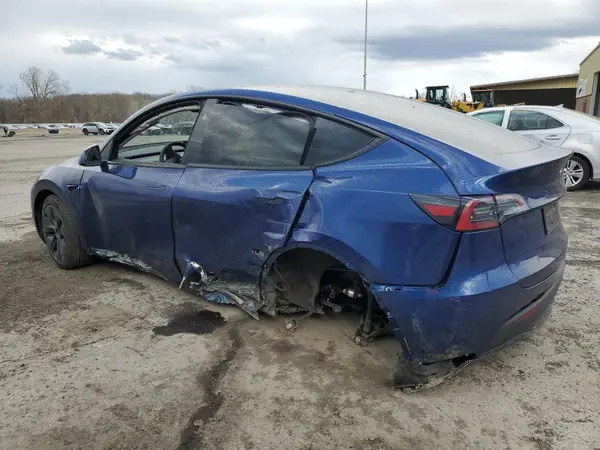 7SAYGDEE0RA323893 2024 TESLA MODEL Y - Image 2