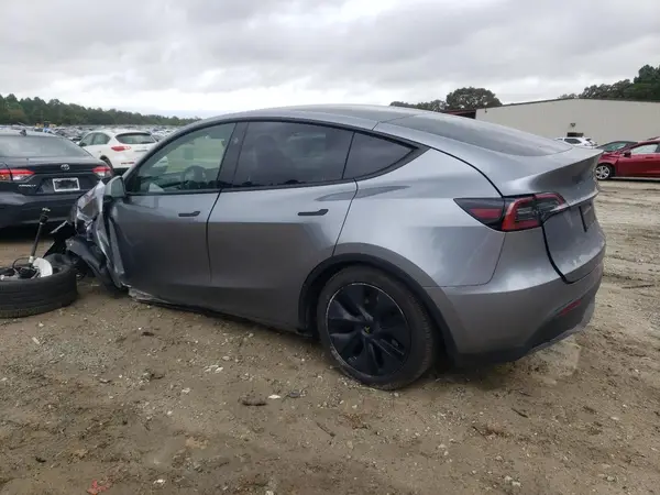 7SAYGDEE0RA326583 2024 TESLA MODEL Y - Image 2