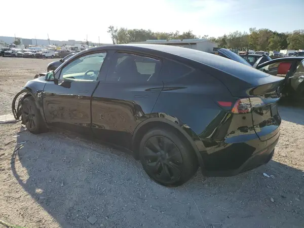 7SAYGDEE0RA329399 2024 TESLA MODEL Y - Image 2