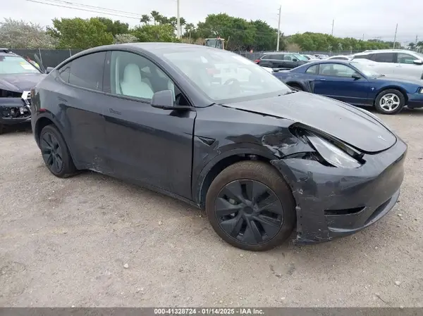 7SAYGDEE0RA331282 2024 TESLA MODEL Y - Image 1