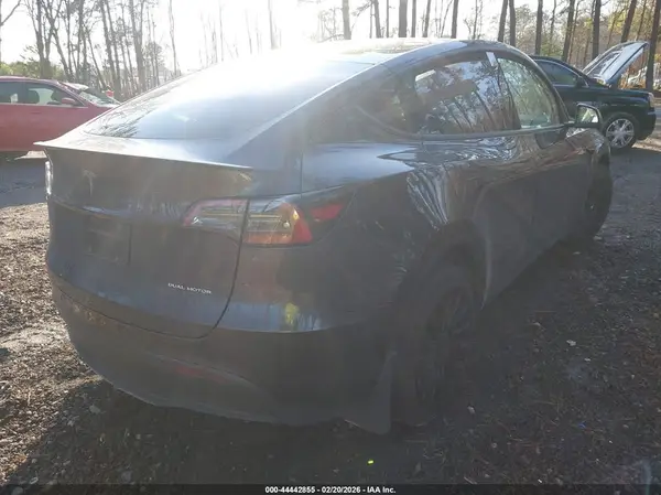7SAYGDEE0RA334912 2024 TESLA MODEL Y - Image 2
