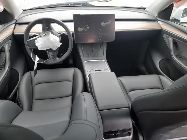 7SAYGDEE0RF004903 2024 TESLA MODEL Y - Image 8