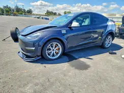 7SAYGDEE0RF005209 2024 TESLA MODEL Y
