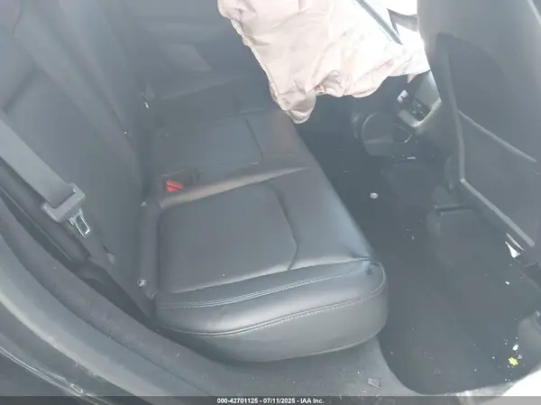 7SAYGDEE0RF007882 2024 TESLA MODEL Y - Image 8