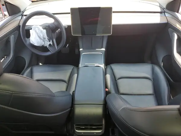 7SAYGDEE0RF060792 2024 TESLA MODEL Y - Image 8