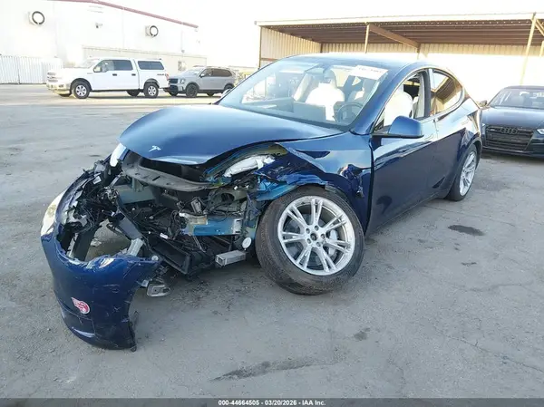 7SAYGDEE0RF068391 2024 TESLA MODEL Y - Image 2