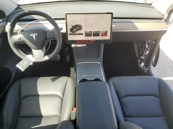 7SAYGDEE0RF075700 2024 TESLA MODEL Y - Image 8