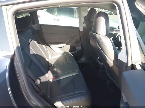7SAYGDEE0RF080881 2024 TESLA MODEL Y - Image 8