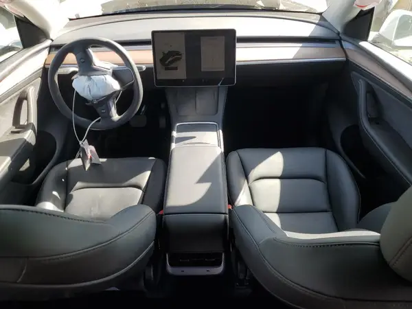 7SAYGDEE0RF081948 2024 TESLA MODEL Y - Image 8