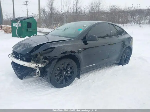 7SAYGDEE0RF105679 2024 TESLA MODEL Y - Image 2