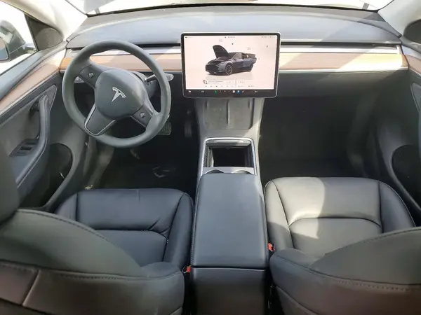 7SAYGDEE0RF117704 2024 TESLA MODEL Y - Image 8