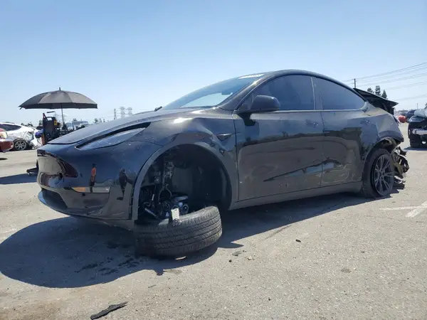 7SAYGDEE0RF123793 2024 TESLA MODEL Y - Image 1
