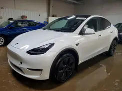 7SAYGDEE0RF132980 2024 TESLA MODEL Y