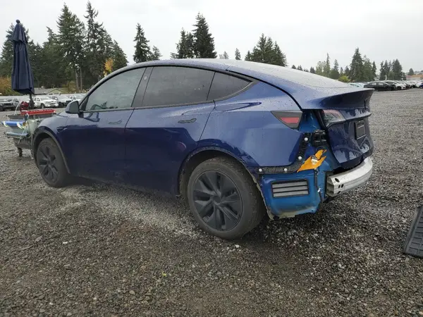 7SAYGDEE0RF168832 2024 TESLA MODEL Y - Image 2