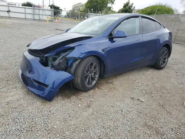 7SAYGDEE0RF176672 2024 TESLA MODEL Y - Image 1
