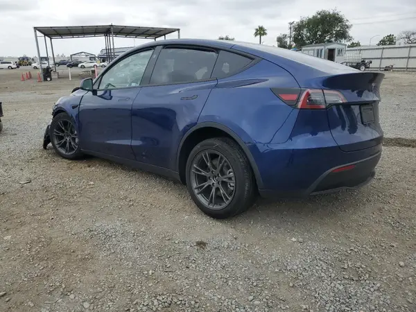 7SAYGDEE0RF176672 2024 TESLA MODEL Y - Image 2