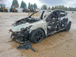7SAYGDEE0RF186084 2024 TESLA MODEL Y