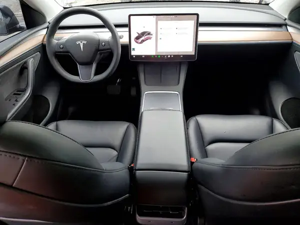 7SAYGDEE0RF192144 2024 TESLA MODEL Y - Image 8
