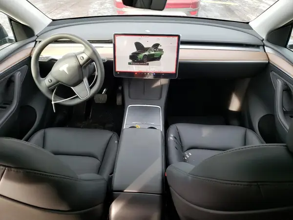 7SAYGDEE0RF200503 2024 TESLA MODEL Y - Image 8