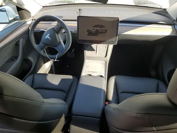 7SAYGDEE0RF205457 2024 TESLA MODEL Y - Image 8
