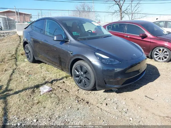 7SAYGDEE0SA340344 2025 TESLA MODEL Y - Image 1