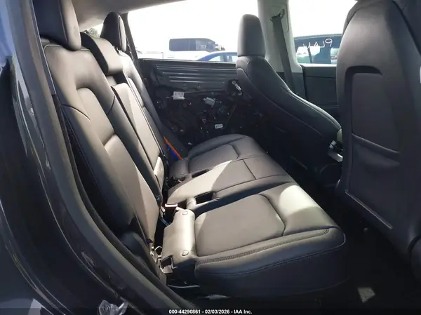 7SAYGDEE0SA342112 2025 TESLA MODEL Y - Image 8