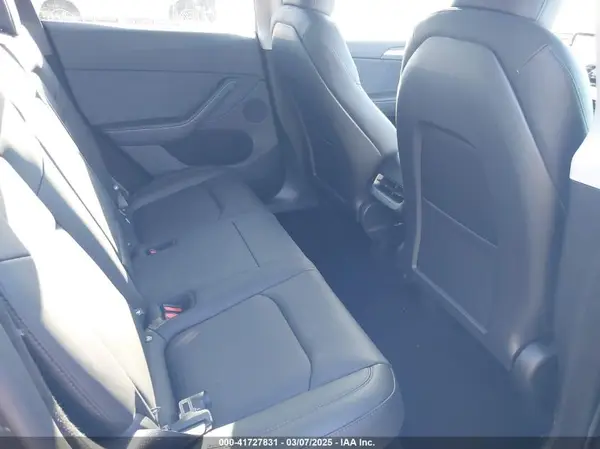 7SAYGDEE0SA347522 2025 TESLA MODEL Y - Image 8