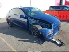 7SAYGDEE0SA357869 2025 TESLA MODEL Y