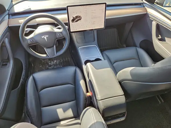 7SAYGDEE0SA363851 2025 TESLA MODEL Y - Image 8