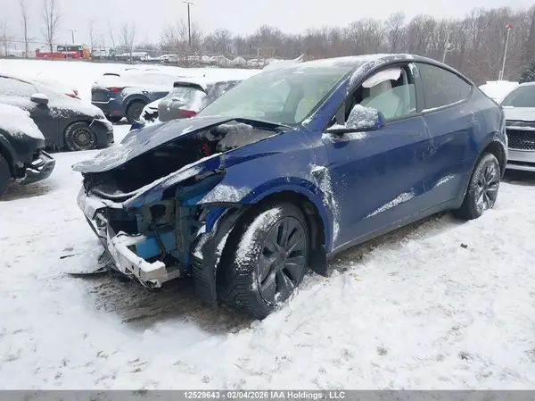 7SAYGDEE0SF252395 2025 TESLA MODEL Y - Image 2