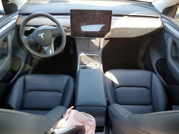 7SAYGDEE0SF255359 2025 TESLA MODEL Y - Image 8