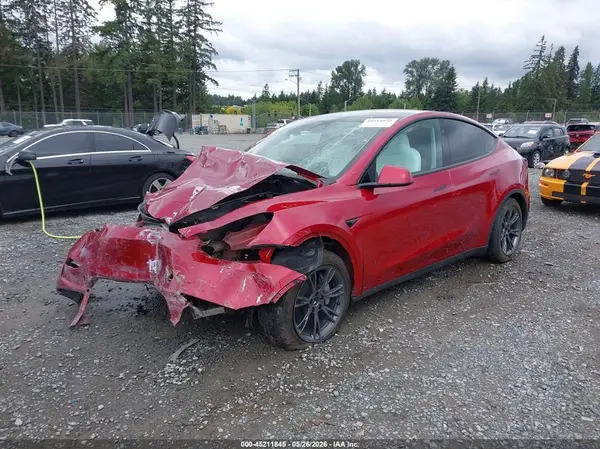 7SAYGDEE0SF280360 2025 TESLA MODEL Y - Image 2
