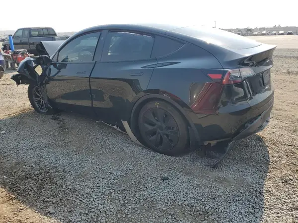 7SAYGDEE0SF287521 2025 TESLA MODEL Y - Image 2