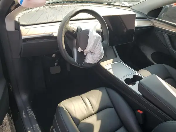 7SAYGDEE0SF287521 2025 TESLA MODEL Y - Image 8