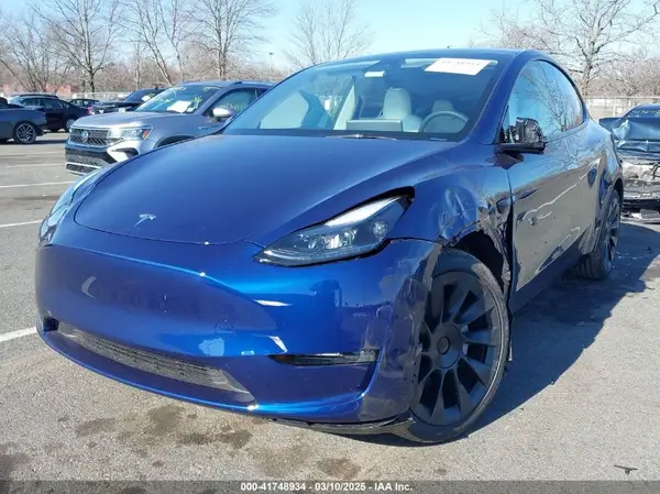 7SAYGDEE0SF292850 2025 TESLA MODEL Y - Image 2