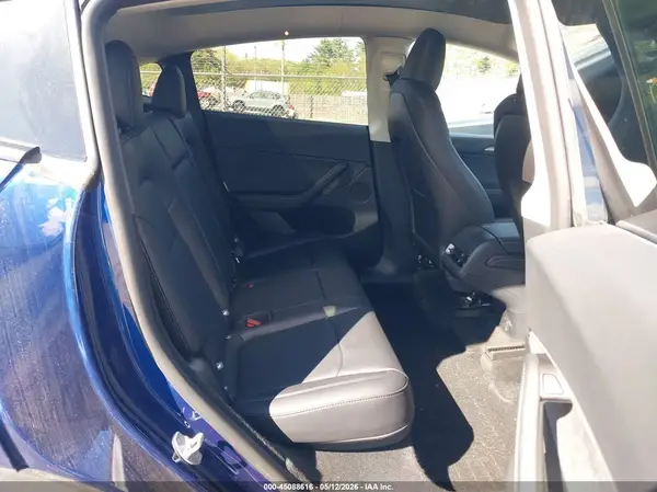 7SAYGDEE0SF293545 2025 TESLA MODEL Y - Image 8