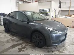 7SAYGDEE0SF294680 2025 TESLA MODEL Y