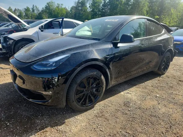 7SAYGDEE0SF296462 2025 TESLA MODEL Y - Image 1