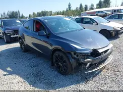 7SAYGDEE0SF300090 2025 TESLA MODEL Y