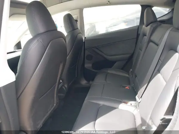 7SAYGDEE0SF317942 2025 TESLA MODEL Y - Image 8