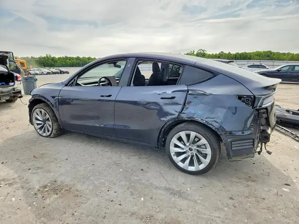 7SAYGDEE0TA382188 2026 TESLA MODEL Y - Image 2