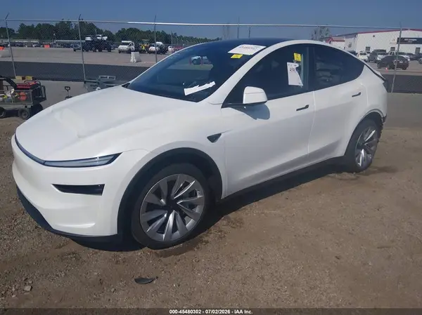 7SAYGDEE0TA383258 2026 TESLA MODEL Y - Image 2