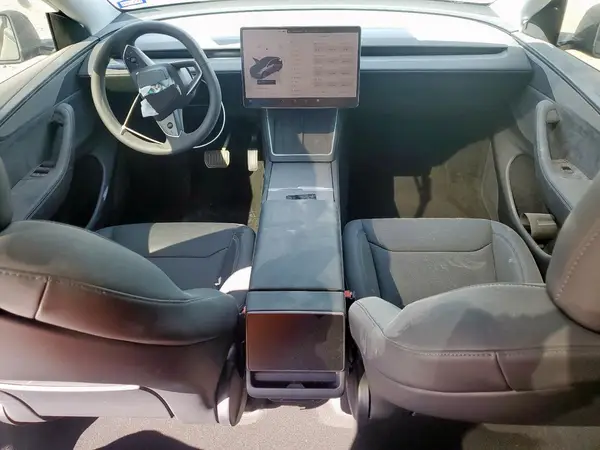 7SAYGDEE0TA383390 2026 TESLA MODEL Y - Image 8