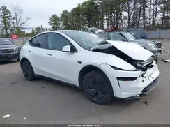 7SAYGDEE0TA391490 2026 TESLA MODEL Y