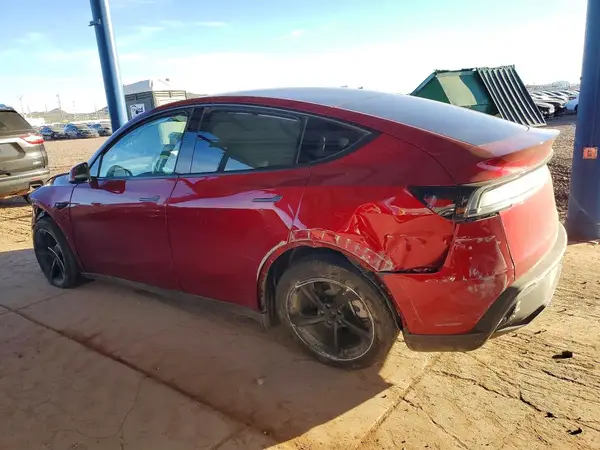 7SAYGDEE0TA395975 2026 TESLA MODEL Y - Image 2